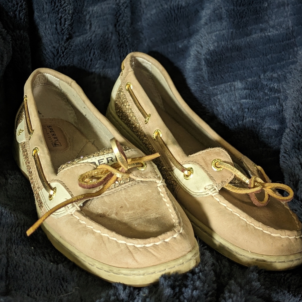 Sperry boat shoes
